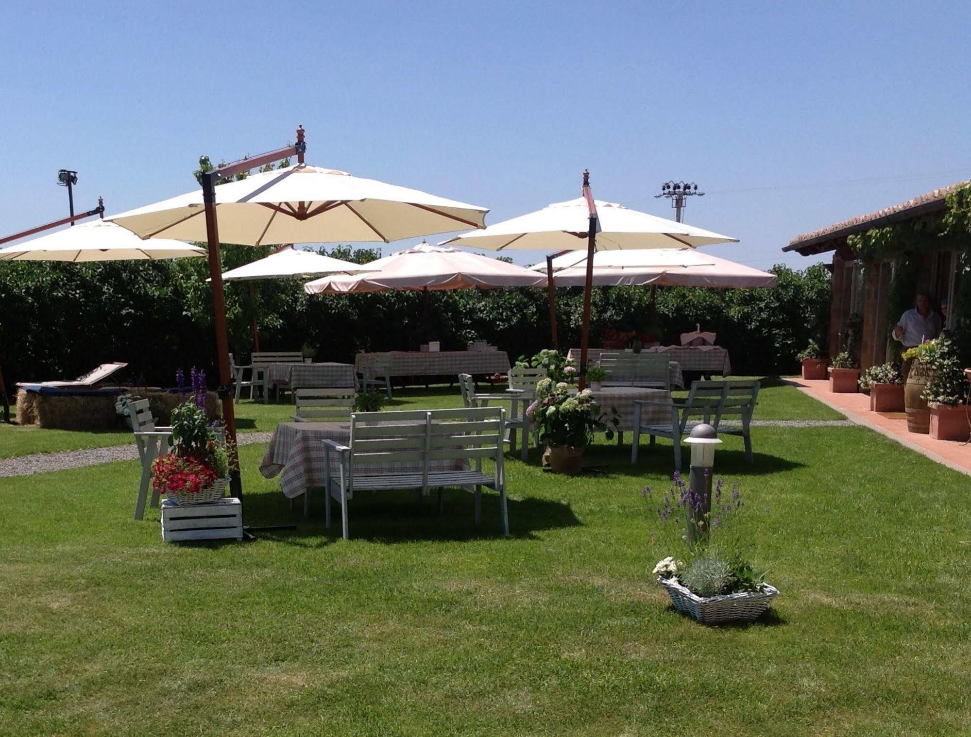 Agriturismo Casale Bonaparte Cellere エクステリア 写真